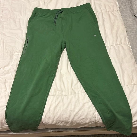 Mack Weldon Other - Mack Weldon XL Green Joggers